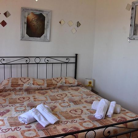 Holiday Home Gionny & Mary ตาออร์มินา ภายนอก รูปภาพ