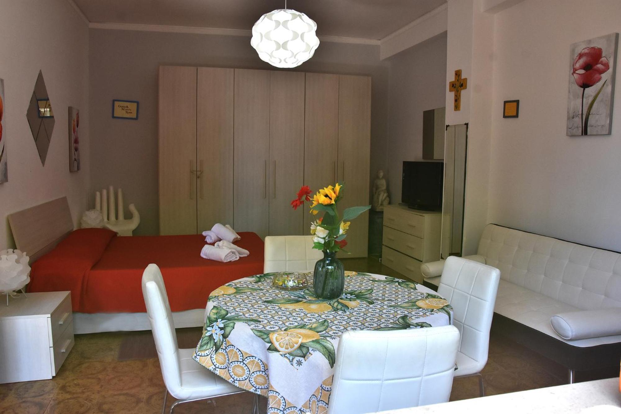 Holiday Home Gionny & Mary ตาออร์มินา ภายนอก รูปภาพ