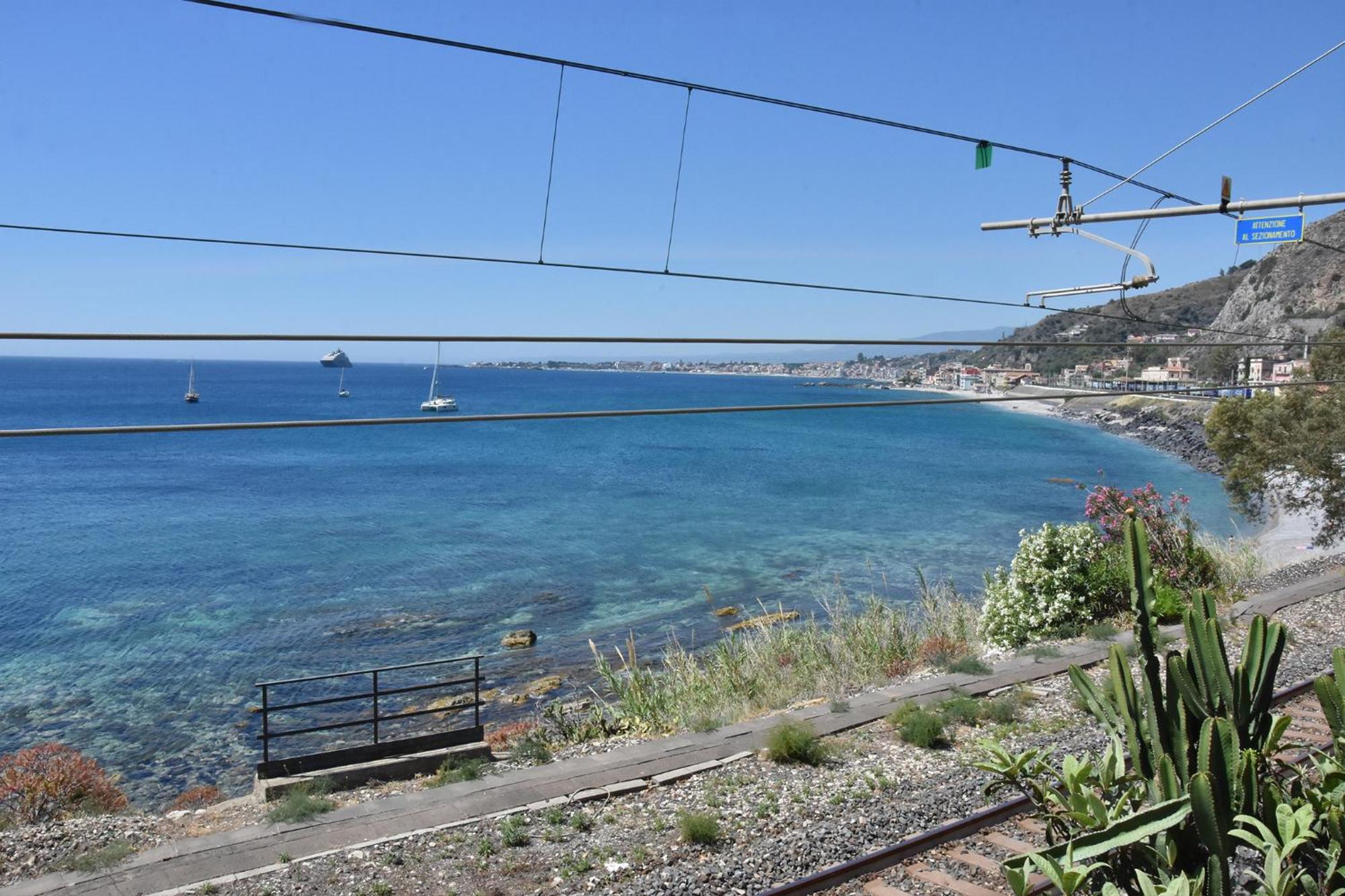 Holiday Home Gionny & Mary ตาออร์มินา ภายนอก รูปภาพ