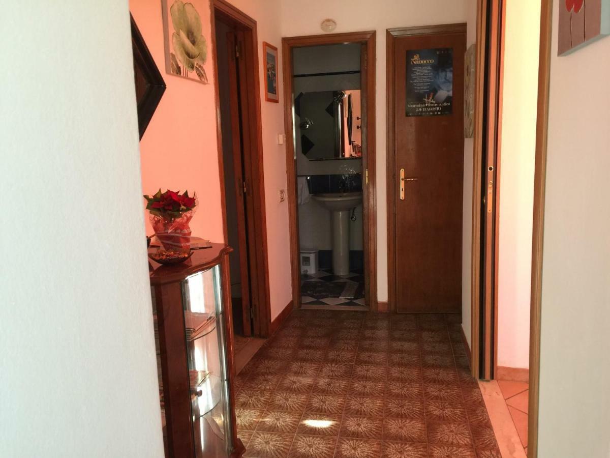 Holiday Home Gionny & Mary ตาออร์มินา ภายนอก รูปภาพ